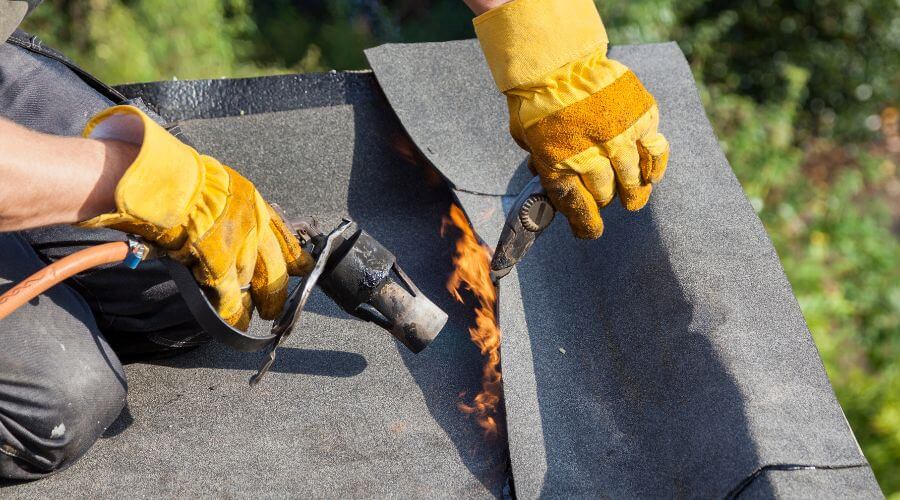 Professional New roof installation in Edwardsville, IL